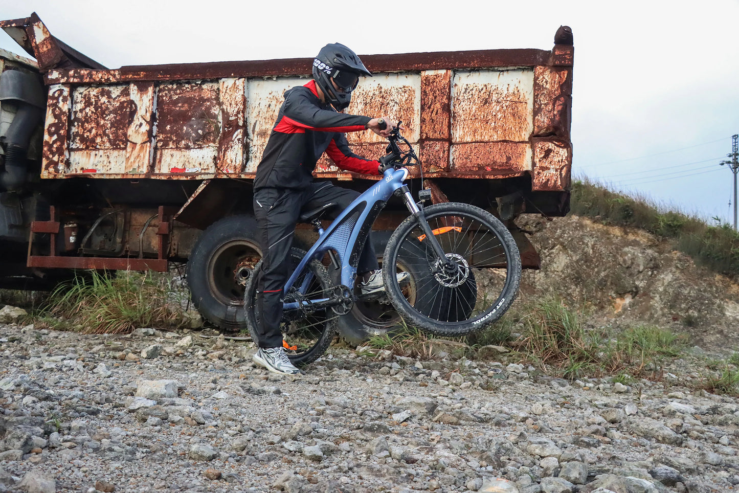 2000W Adults 27.5" Removable Battery Electric Mountain Ebike